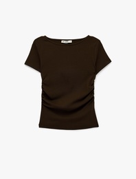 Slim Fit Drapeli Kısa Kollu Kayık Yaka Tişört