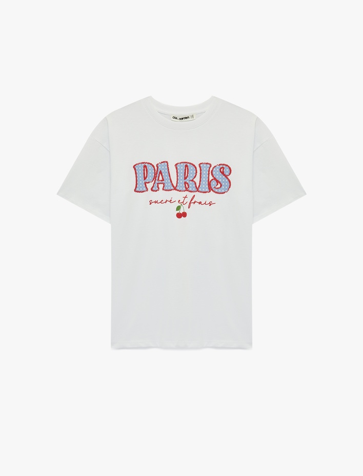  Rahat Kalıp Kısa Kollu Bisiklet Yaka Kiraz Nakışlı Tişört