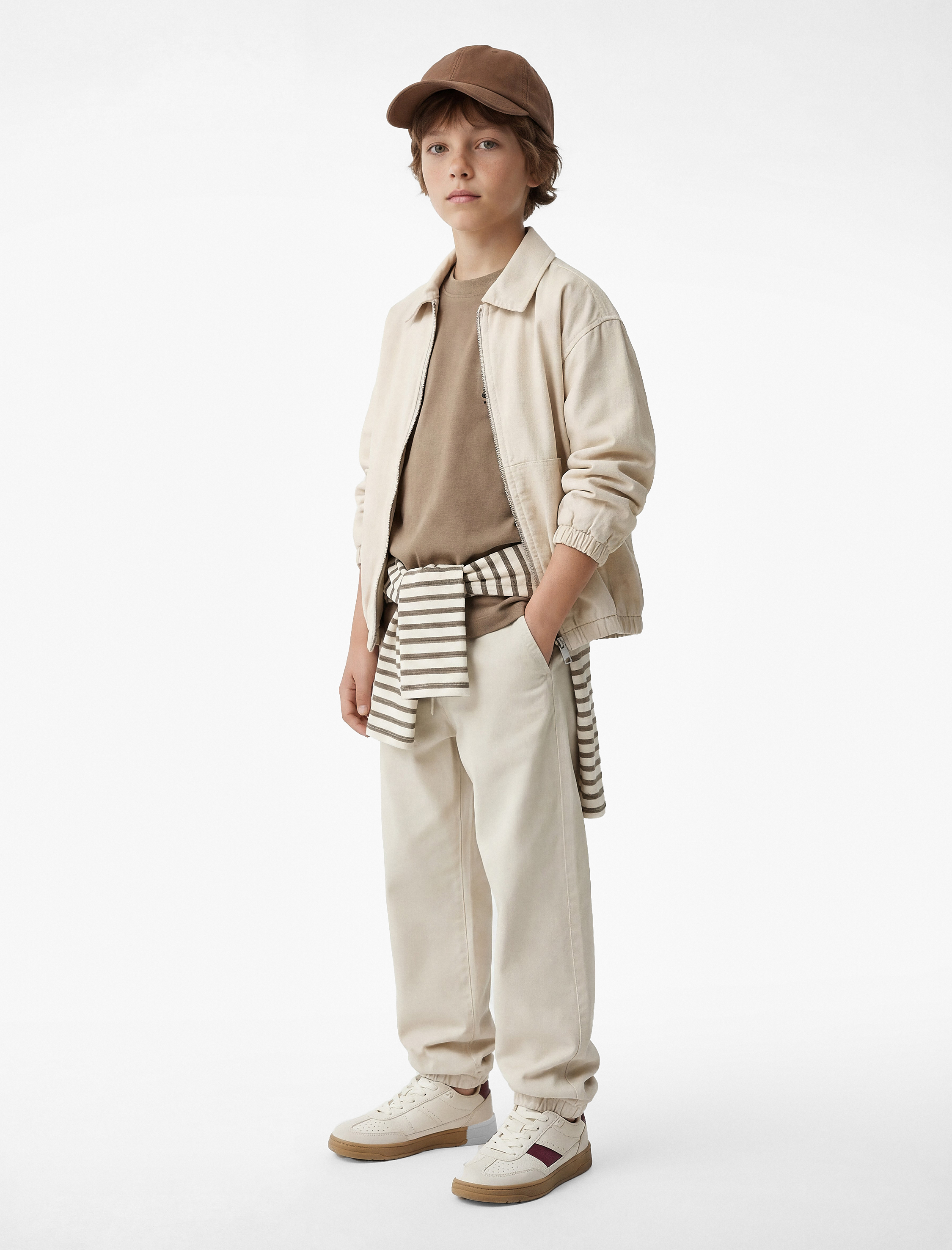  Erkek Çocuk Pamuklu Beli Bağcıklı Cepli Jogger Gabardin Pantolon