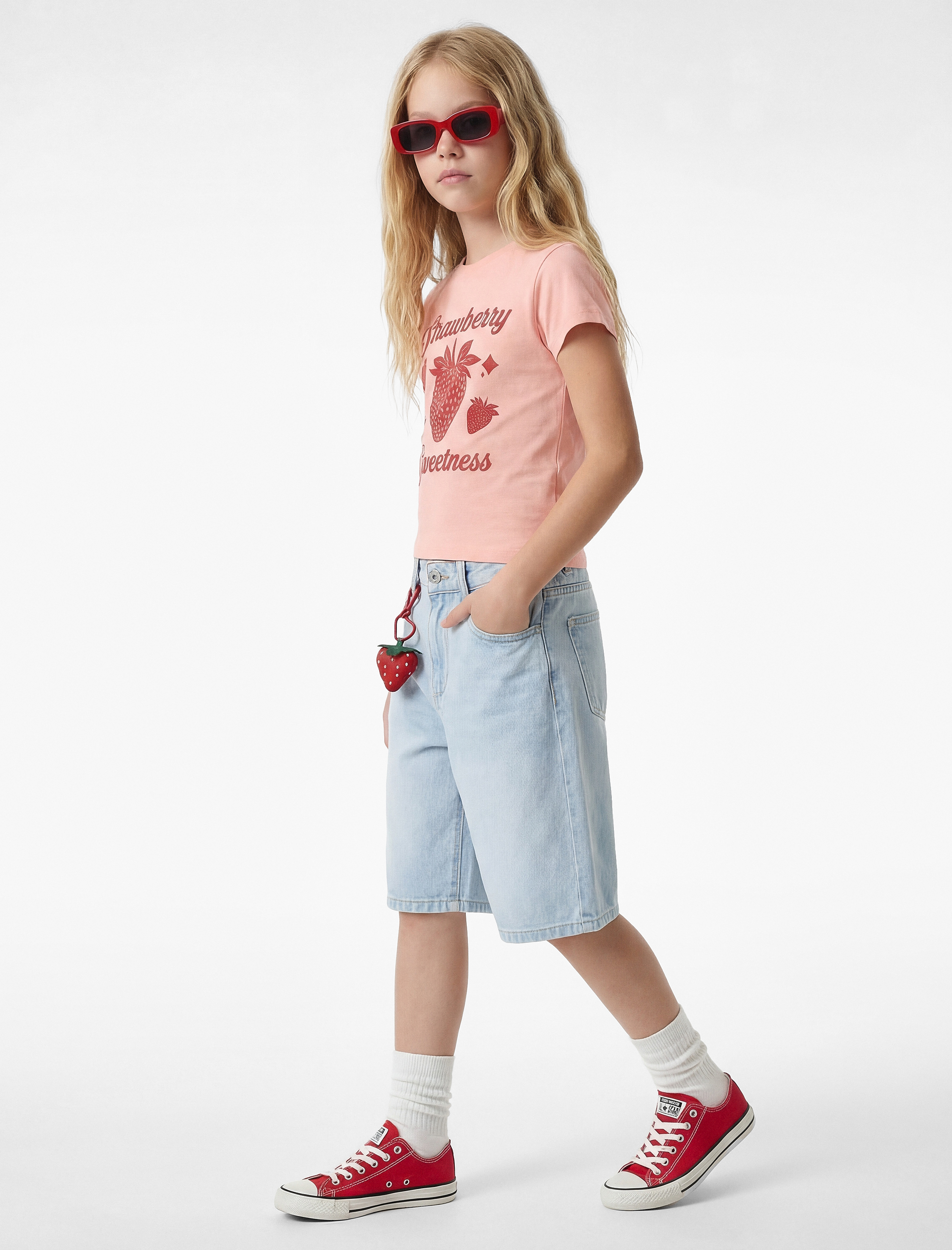  Kız Çocuk Çilek Baskılı Kısa Kollu Bisiklet Yaka Pamuklu Tişört