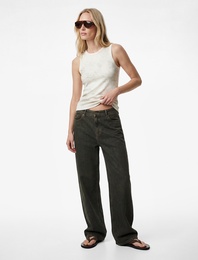 Simli Soyut Baskılı Bisiklet Yaka Slim Fit Kolsuz Bluz