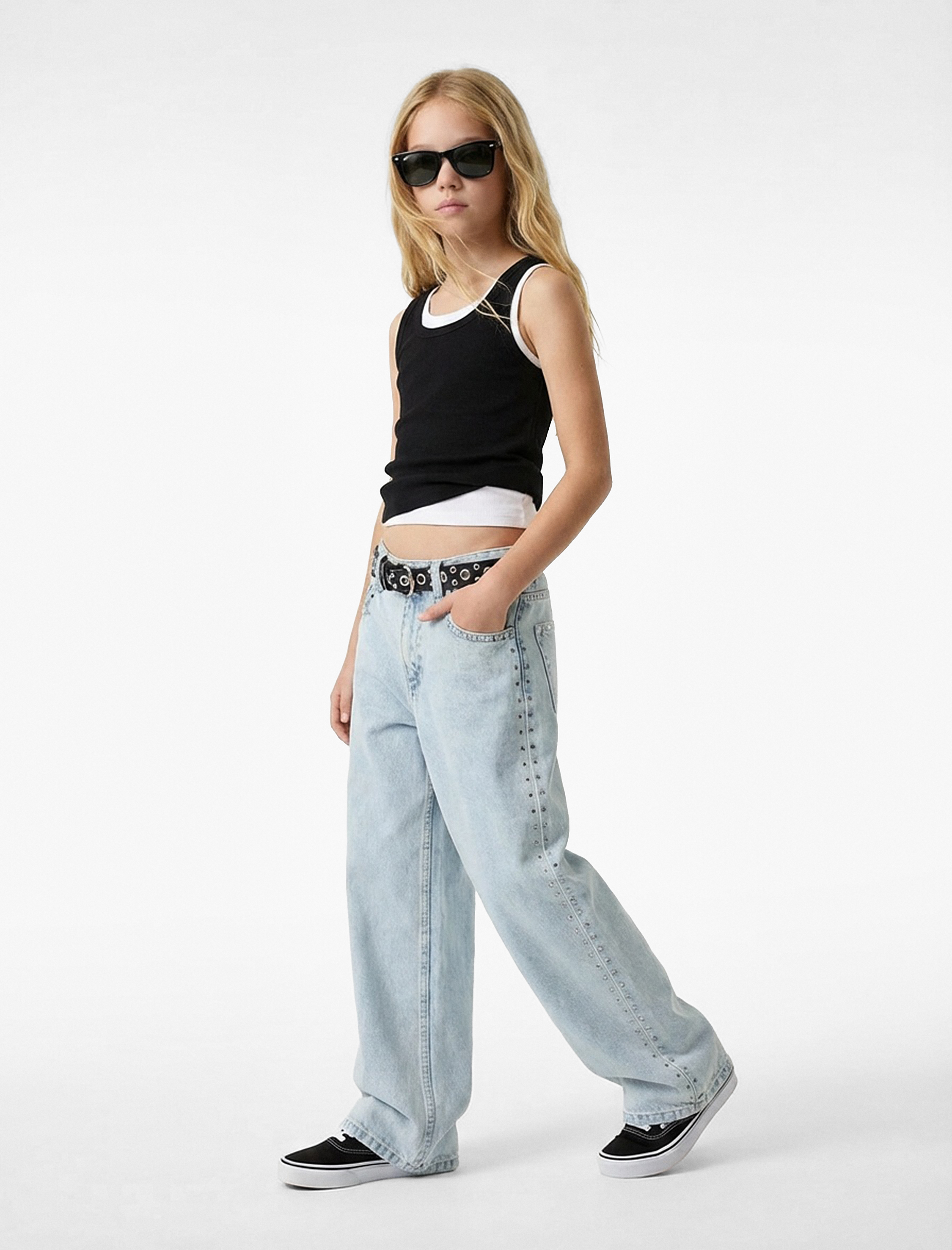  Kız Çocuk Pamuklu Cepli Geniş Paça Denim Pantolon