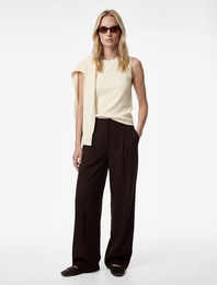 Bisiklet Yaka Triko Kolsuz Bluz