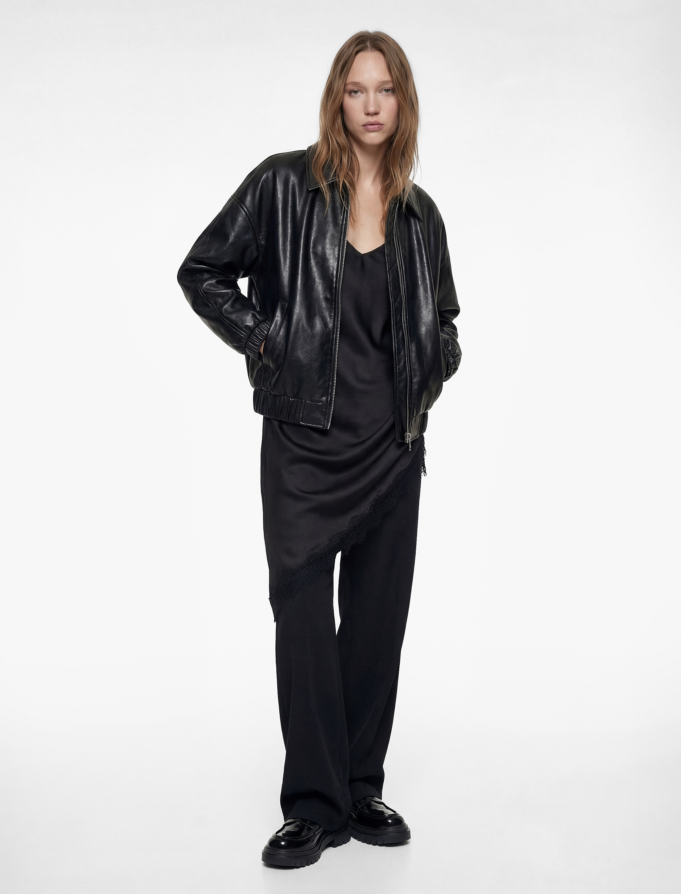   Fermuarlı Cep Detaylı Klasik Yaka Uzun Kollu Suni Deri Ceket