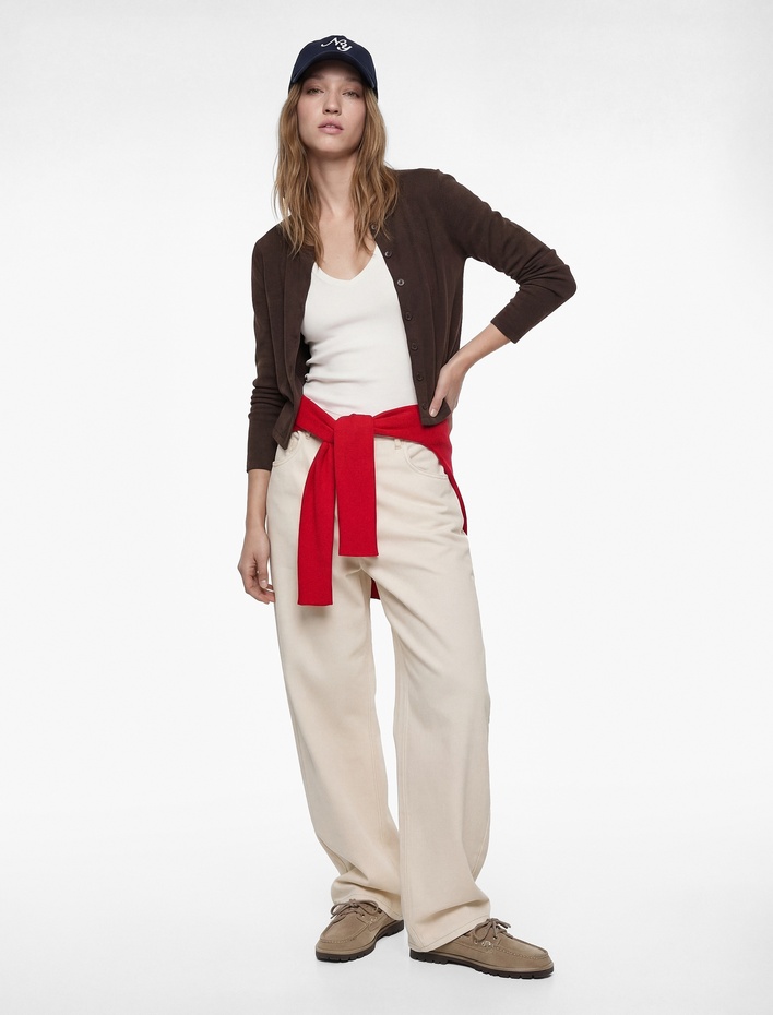  Düğmeli Uzun Kollu Bisiklet Yaka Slim Fit Hırka