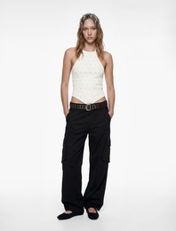 Asimetrik Kesim Taş Detaylı Kolsuz Halter Yaka Atlet