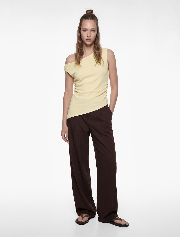  Asimetrik Drapeli Kolsuz Slim Fit Bürümcük Kolsuz Bluz