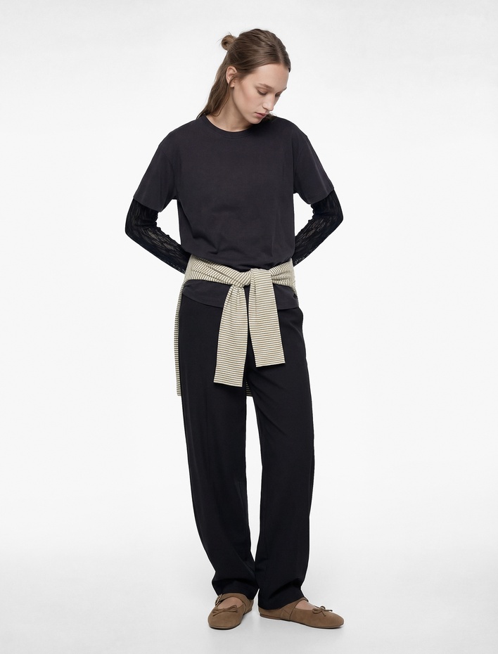  Rahat Kalıp Uzun Kollu Dantel Detaylı Bisiklet Yaka Tişört