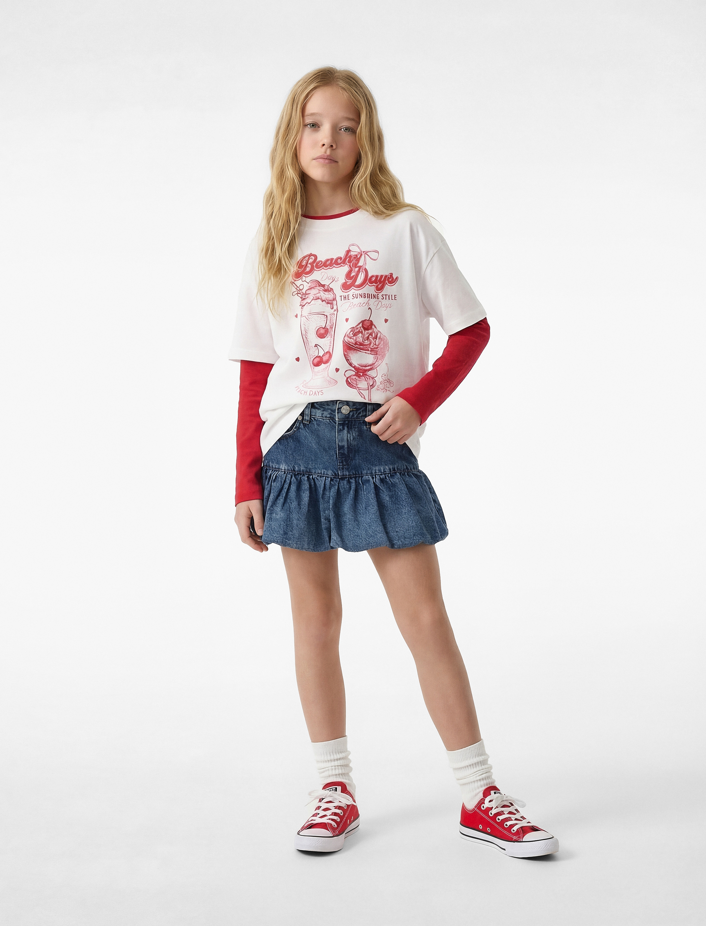  Kız Çocuk Pamuklu Düğmeli Yıpratmalı Cepli Mini Balon Denim Etek