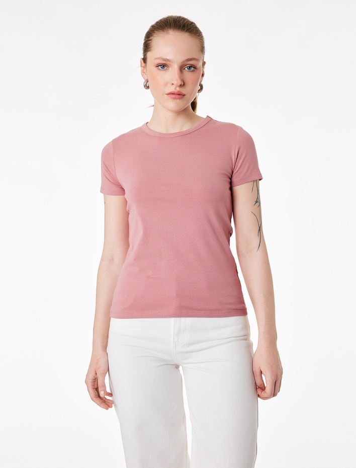  Pamuklu Slim Fit Kısa Kollu Bisiklet Yaka Basic Tişört