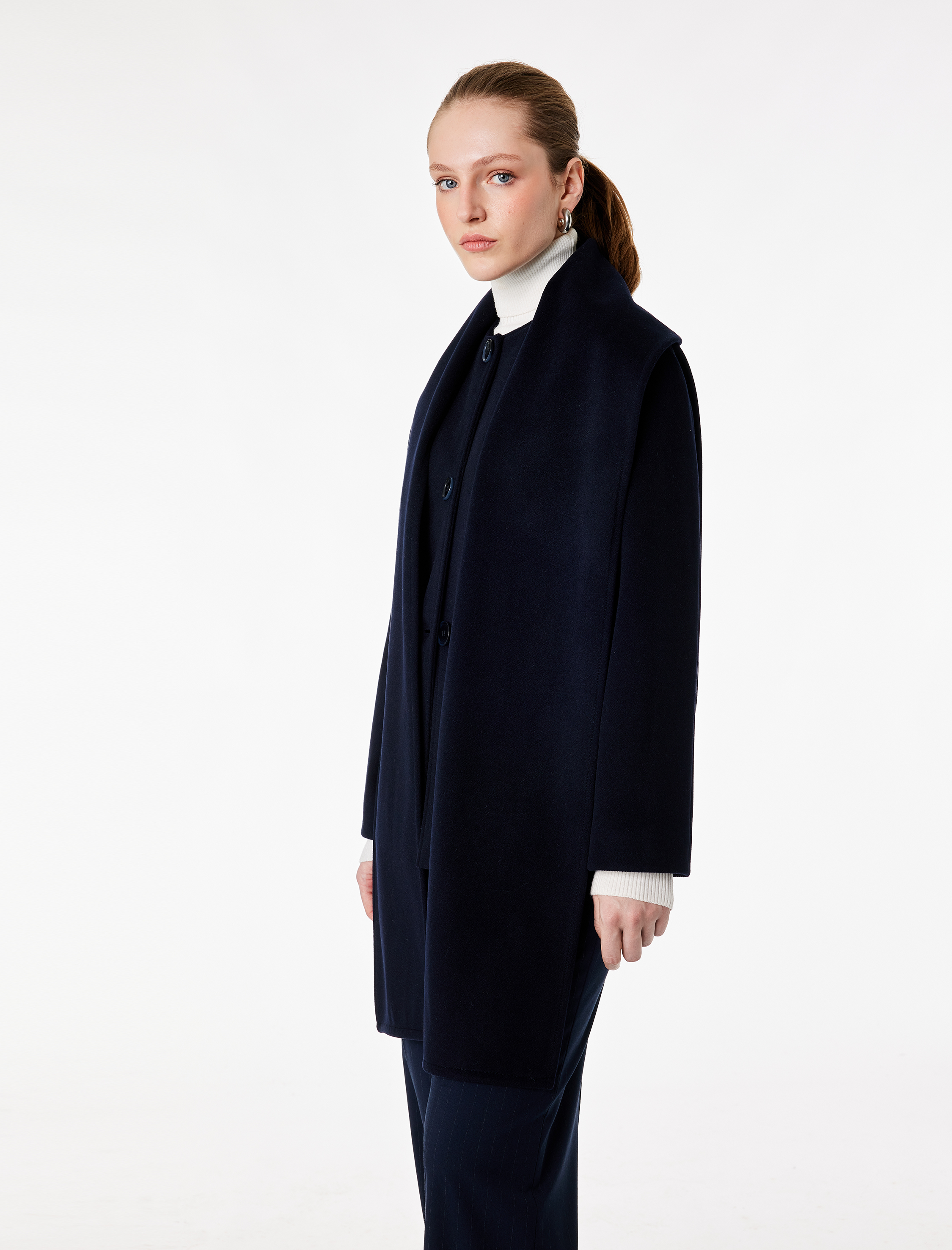   Uzun Kollu Düğmeli Cepli Şal Yaka Mevsimlik Ceket