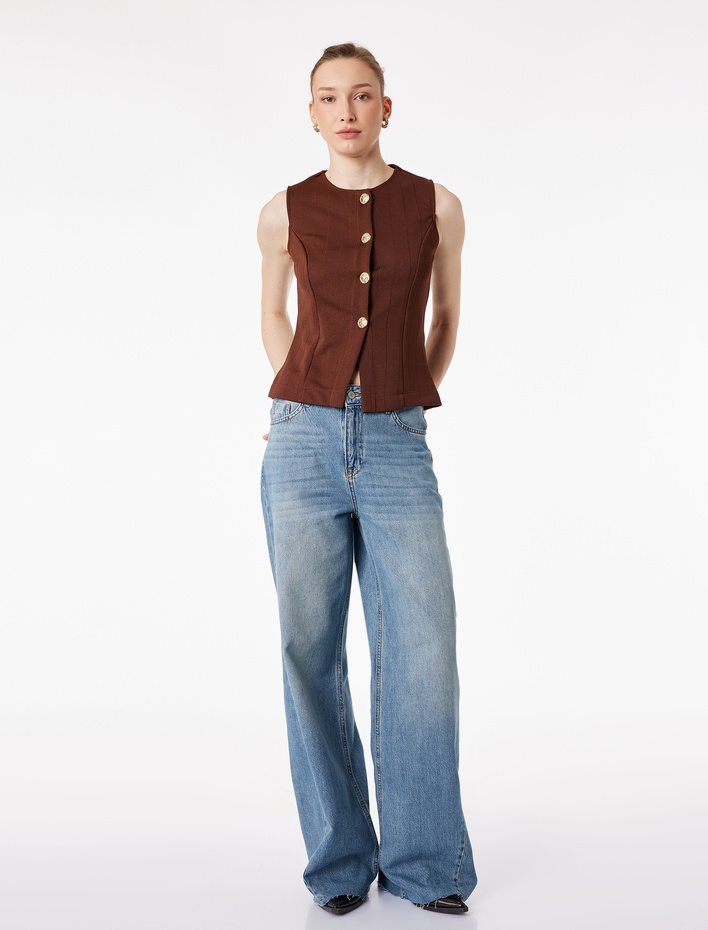  Mücevher Düğme Detaylı Bisiklet Yaka Peplum Yelek