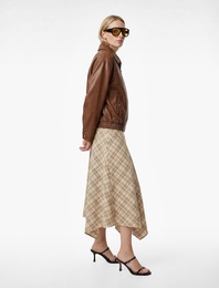 Rahat Kalıp Asimetrik Kesim Midi Ekose Etek