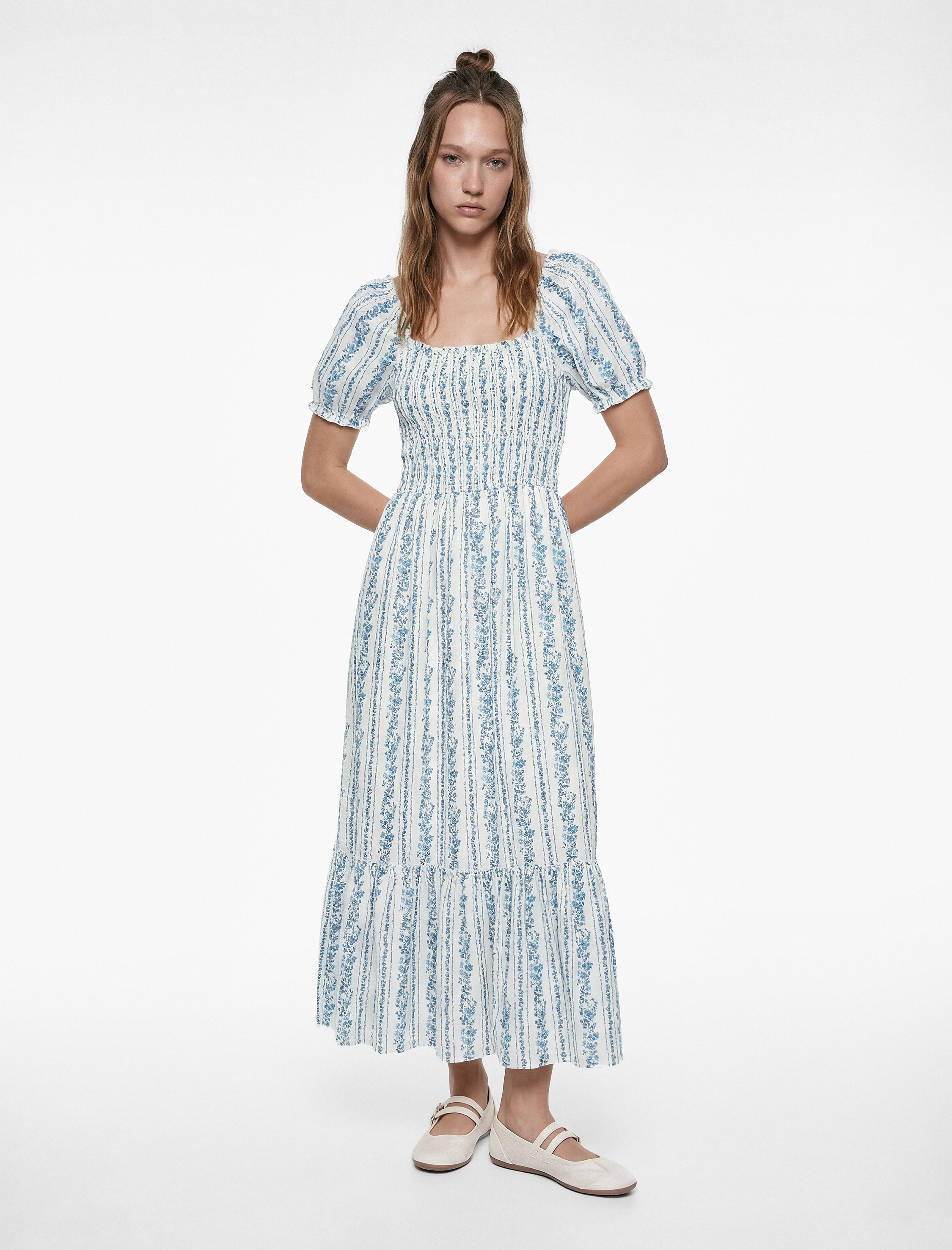   Pamuklu Kısa Balon Kollu U Yaka Gipeli Çiçekli Maxi Elbise