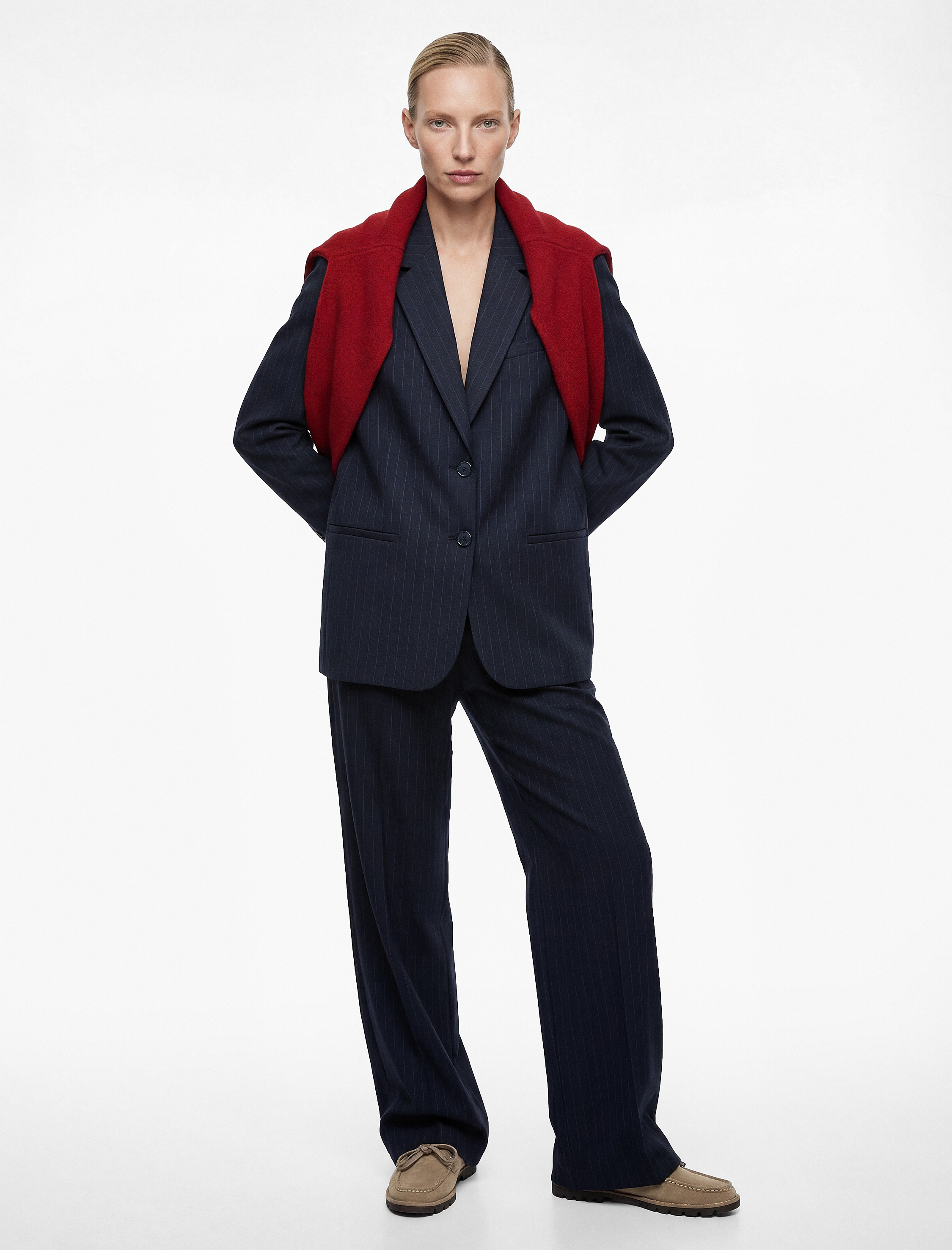   Viskon Karışımlı Cep Detaylı Düğmeli Geniş Yaka Blazer Ceket