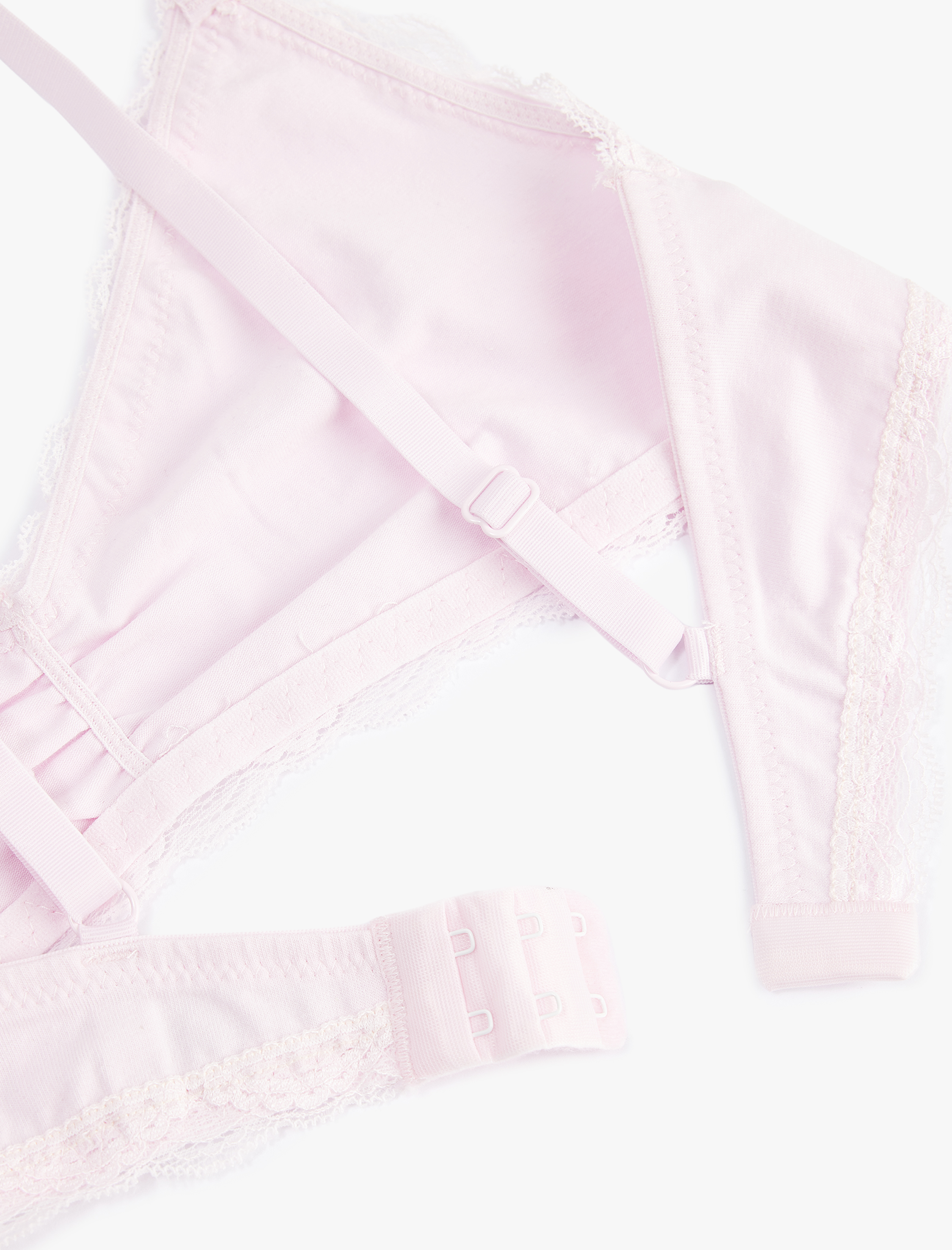   Rahat Kalıp Dolgusuz Pamuklu Balensiz Dantel Detaylı Sütyen