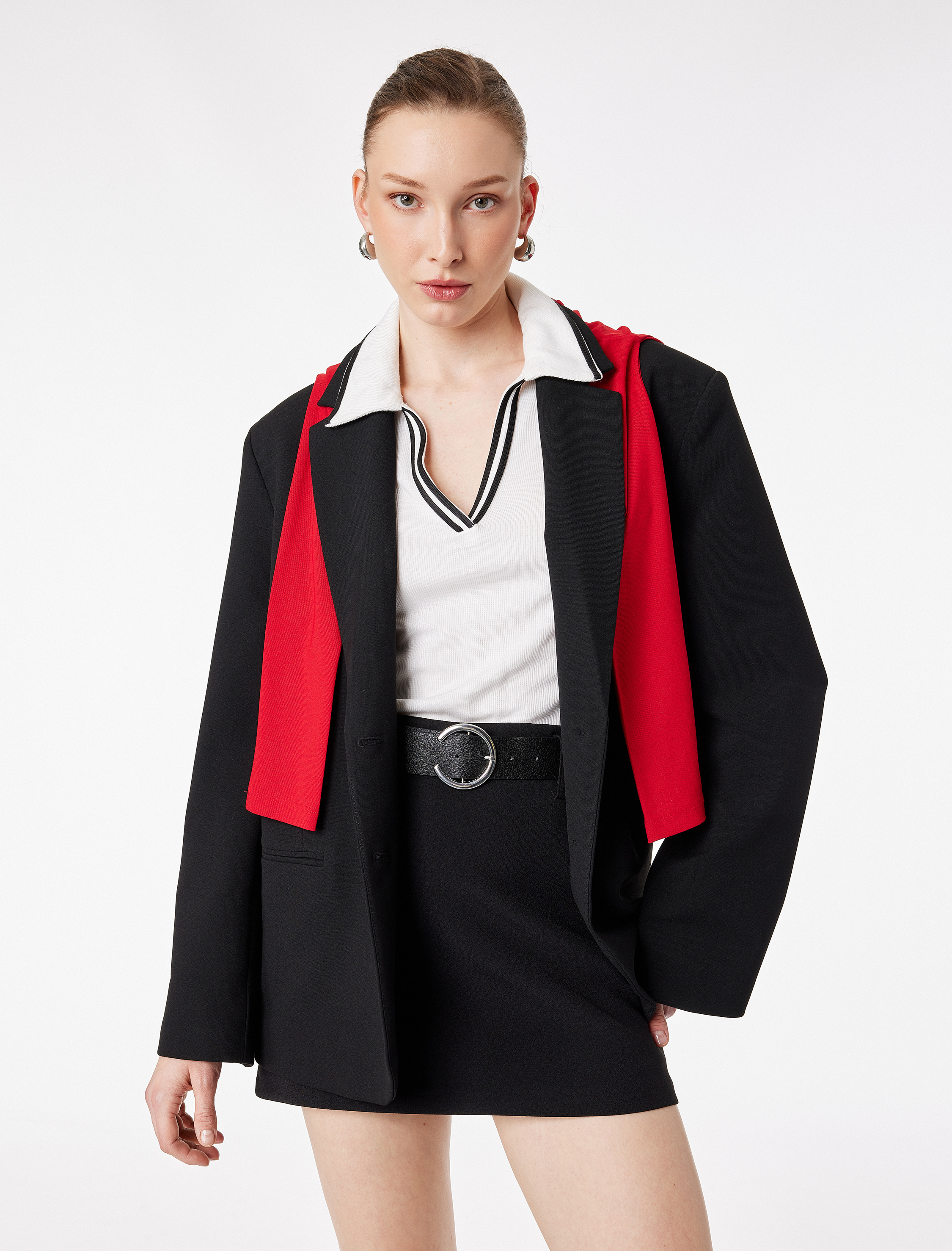   Slim Fit A Kesim Kemerli Şortlu Mini Etek