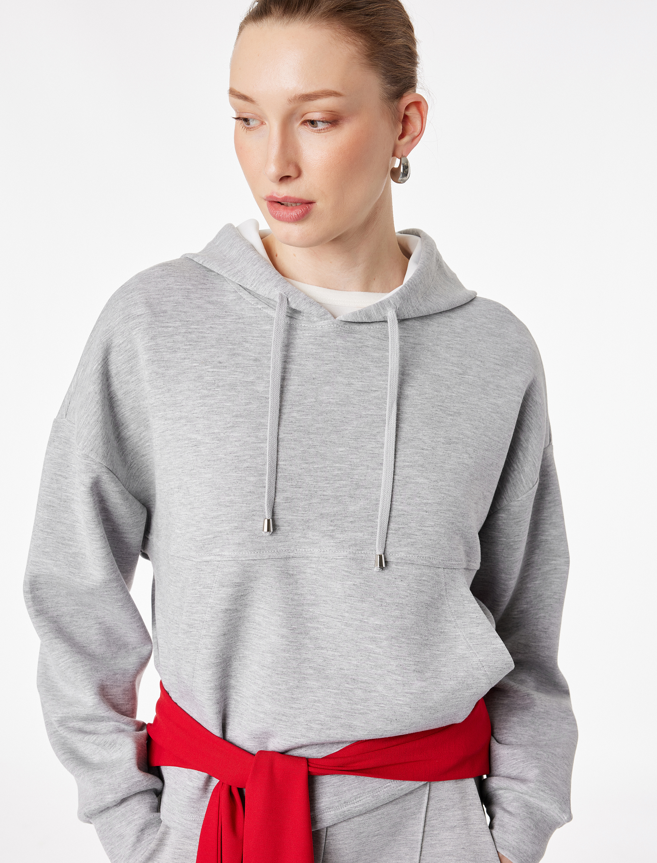   Uzun Kollu Cepli Modal Kumaş Kapüşonlu Sweatshirt