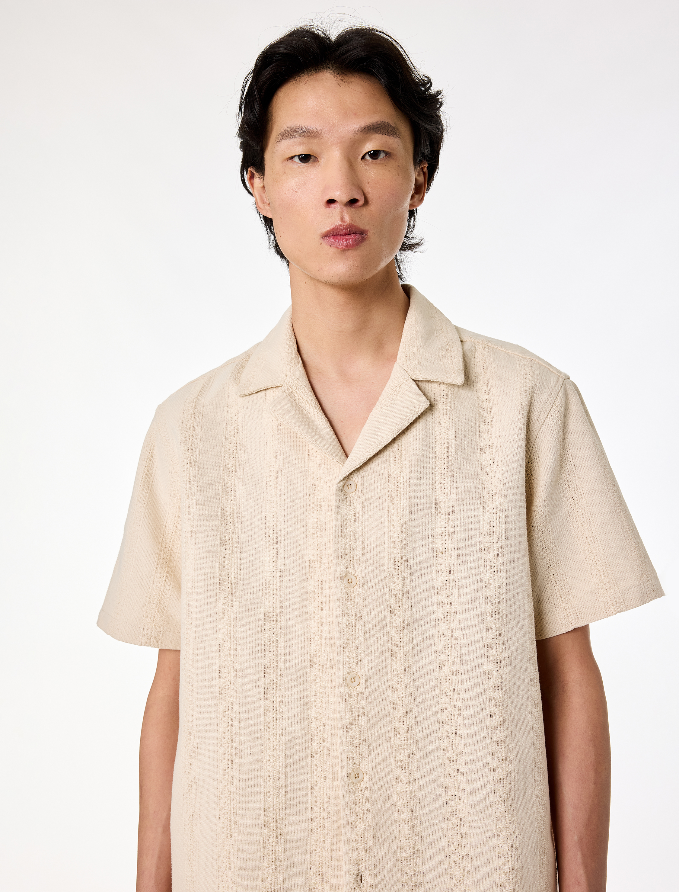   Regular Fit Cepli Dokulu Devrik Yaka Pamuklu Kısa Kollu Gömlek