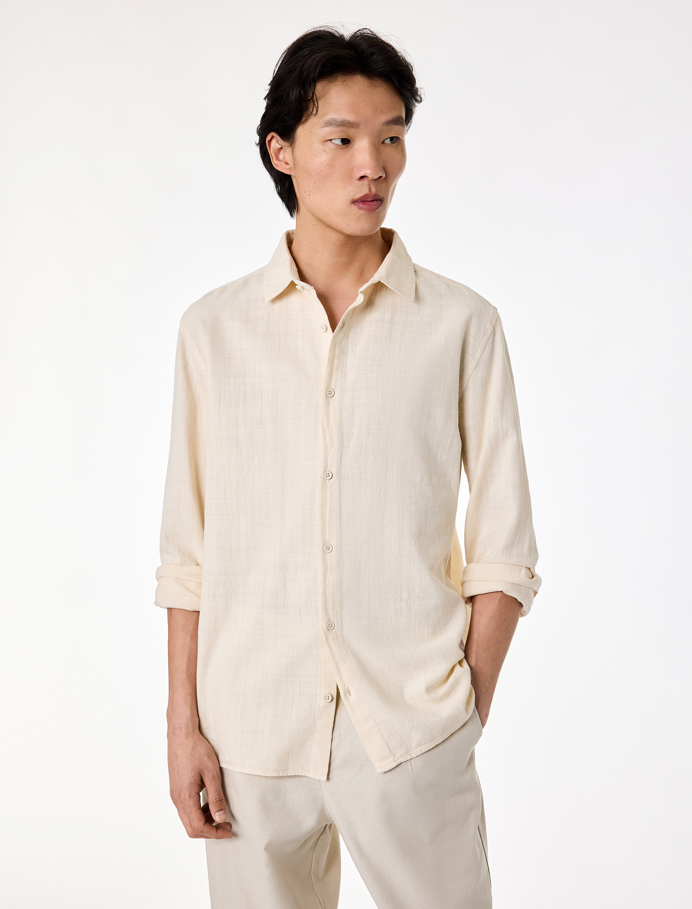   Regular Fit Pamuklu Klasik Yaka Düğmeli Uzun Kollu Gömlek