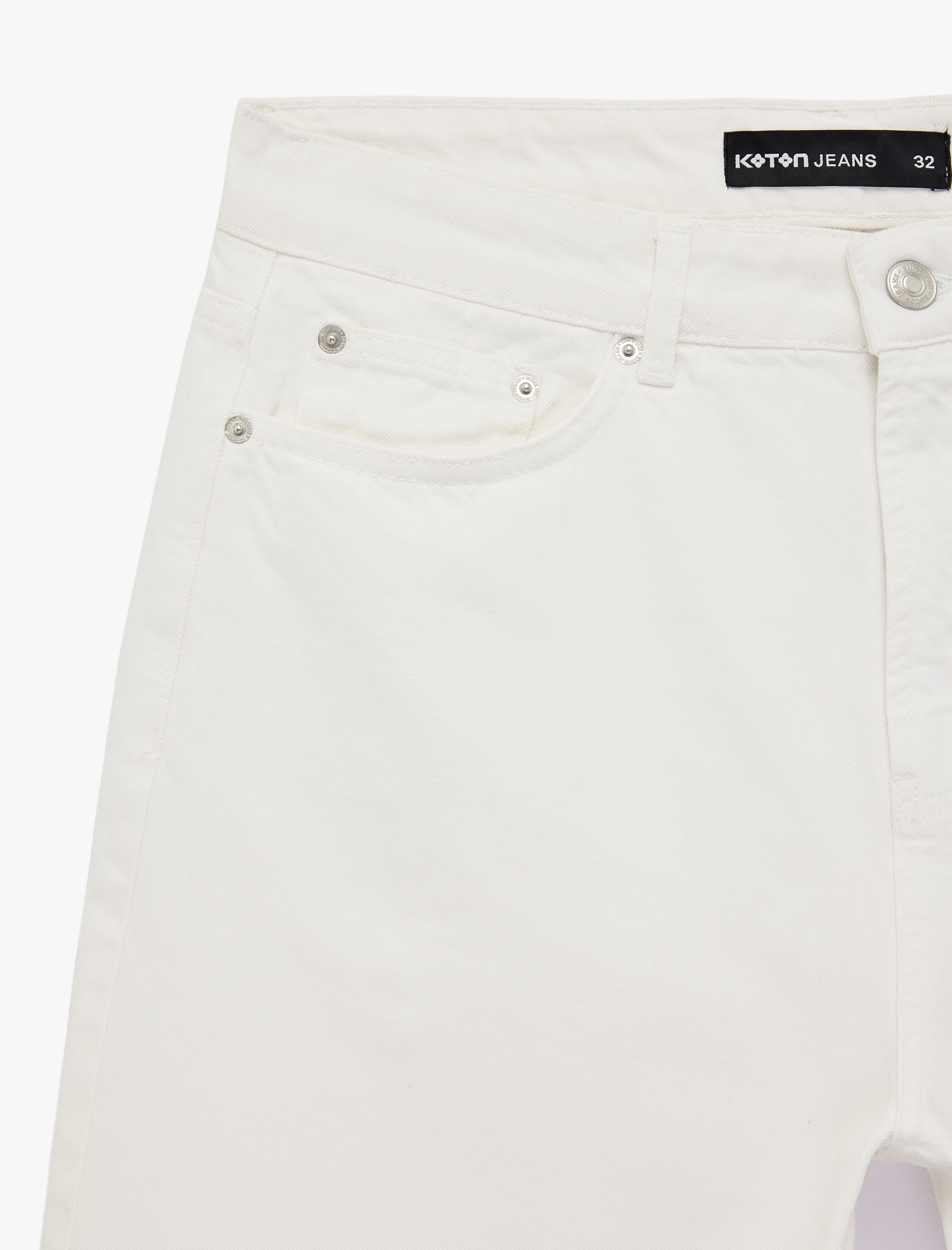   Pamuklu Cepli Rahat Kalıp Normal Bel Jean Şort