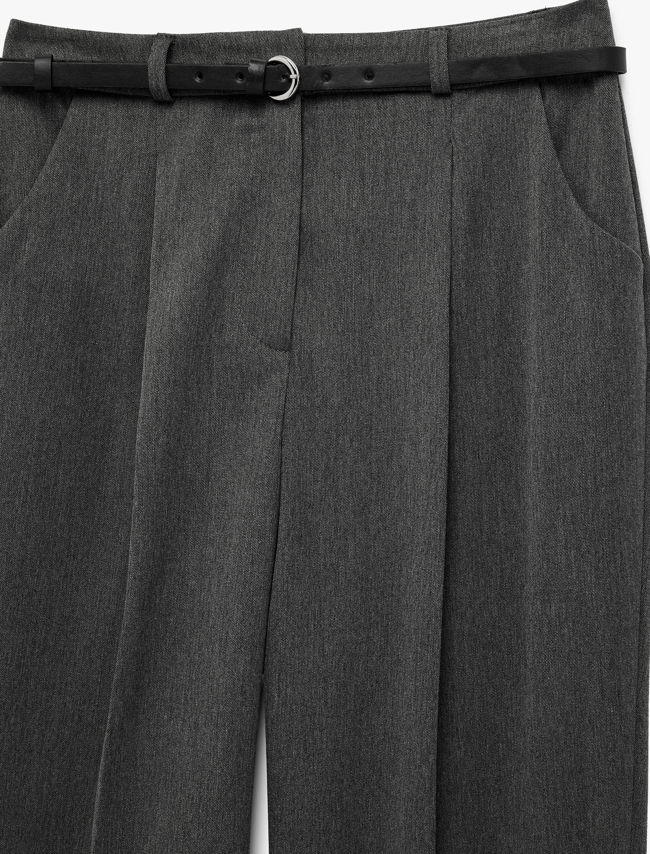   Yüksek Bel Rahat Kalıp Cepli Kemer Detaylı Cigarette Pantolon