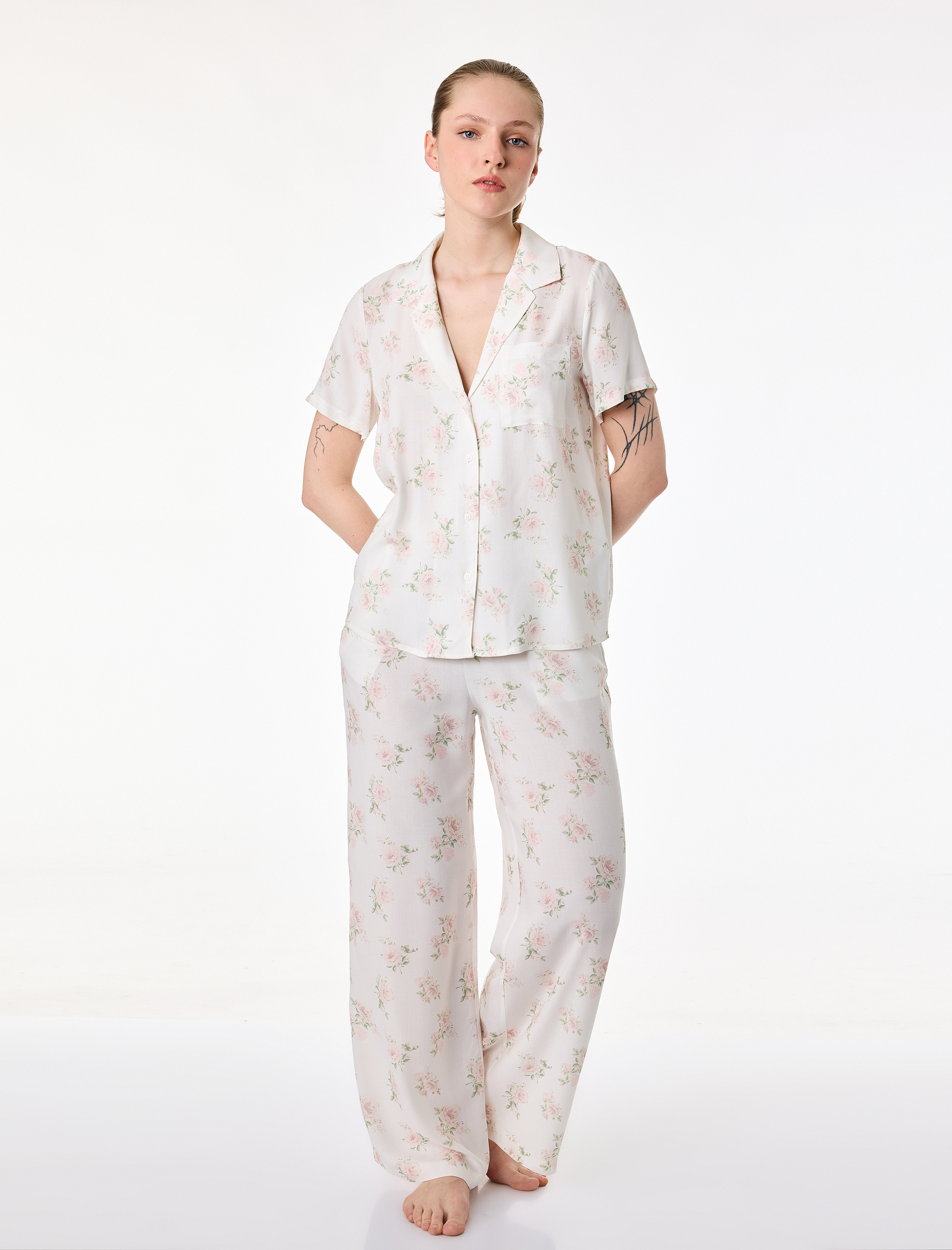   Desenli Viskon Kısa Kollu Gömlek Yaka Pijama Üstü