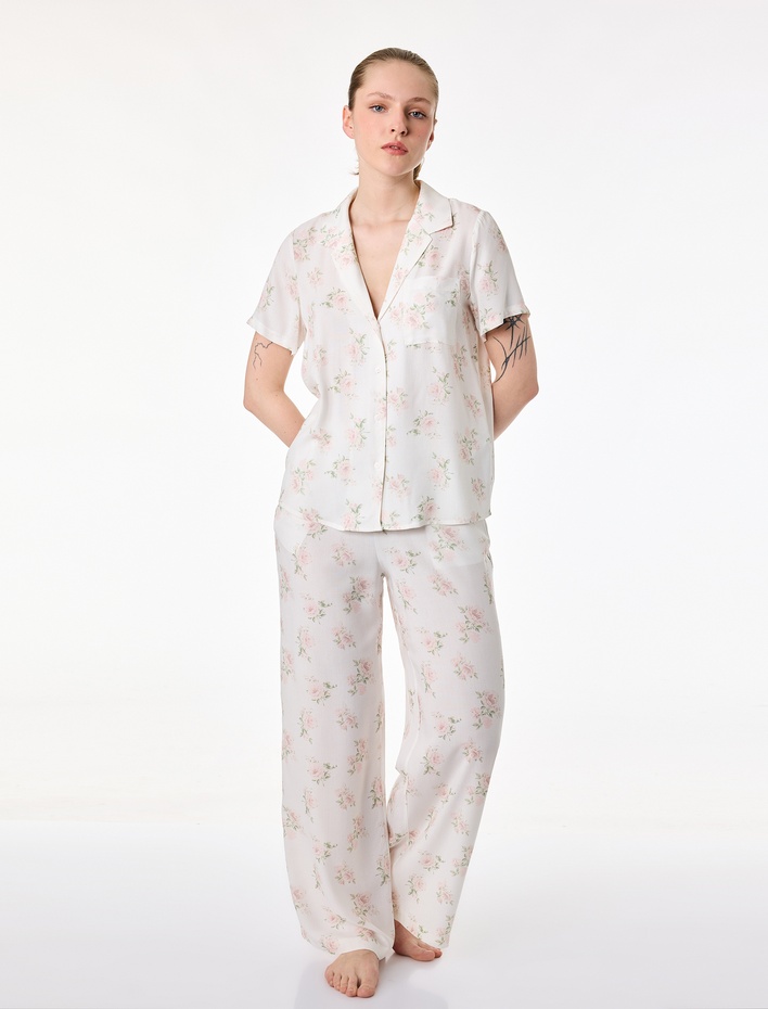  Desenli Viskon Kısa Kollu Gömlek Yaka Pijama Üstü