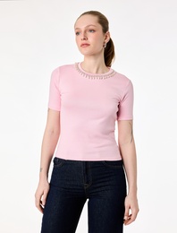 Regular Fit Kısa Kollu İnci Detaylı Bisiklet Yaka Viskon Tişört