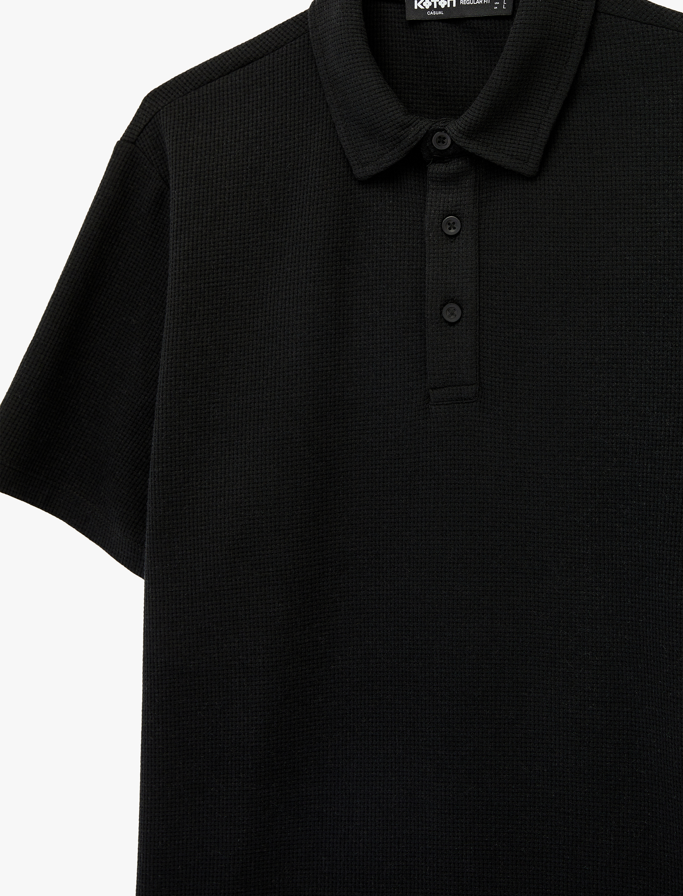   Regular Fit Waffle Dokulu Düğmeli Kısa Kollu Polo Yaka Tişört