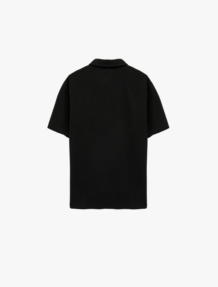  Regular Fit Waffle Dokulu Düğmeli Kısa Kollu Polo Yaka Tişört