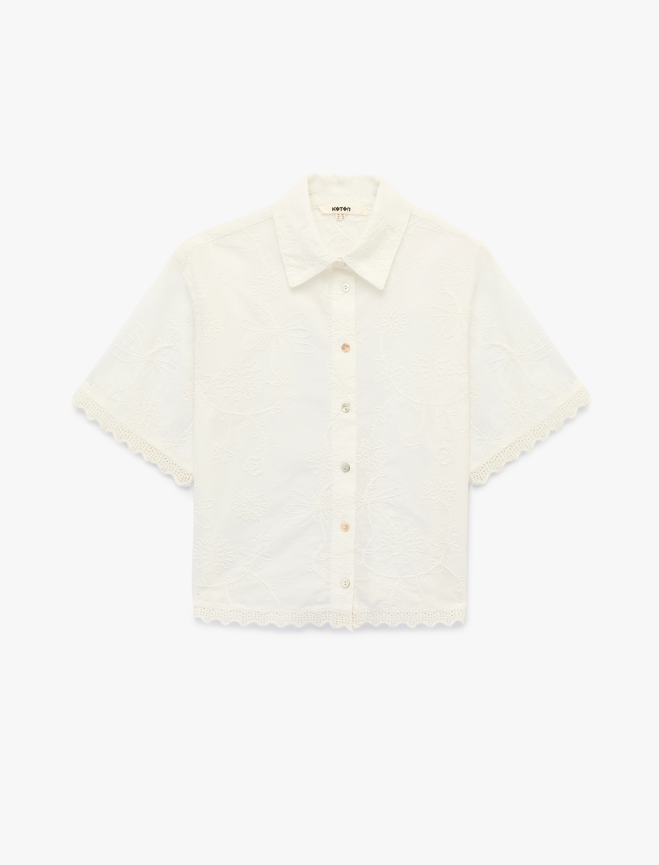   Pamuklu Kısa Kollu Dantel Detaylı Brodeli Çiçekli Gömlek