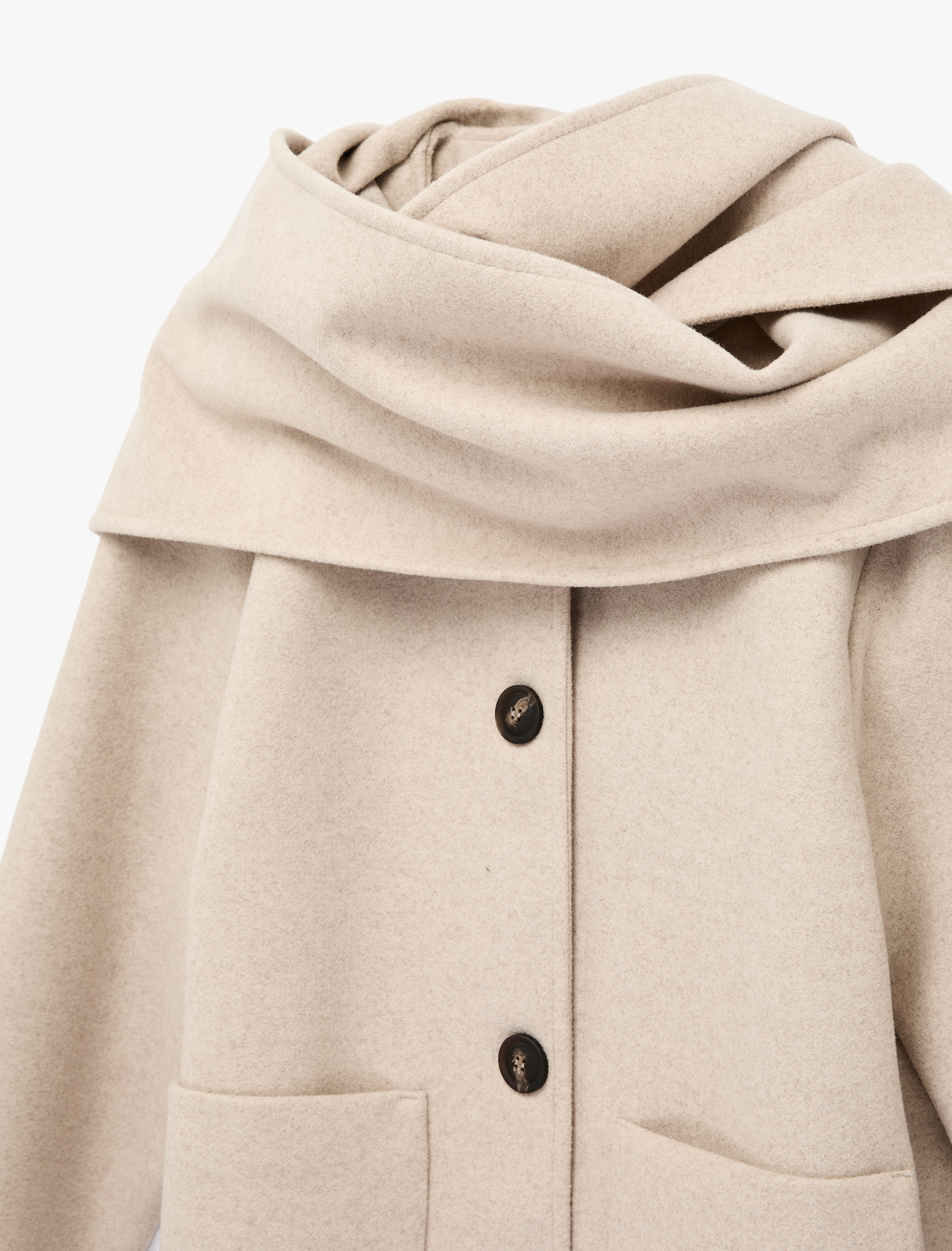   Uzun Kollu Düğmeli Cepli Atkılı Kaşe Ceket