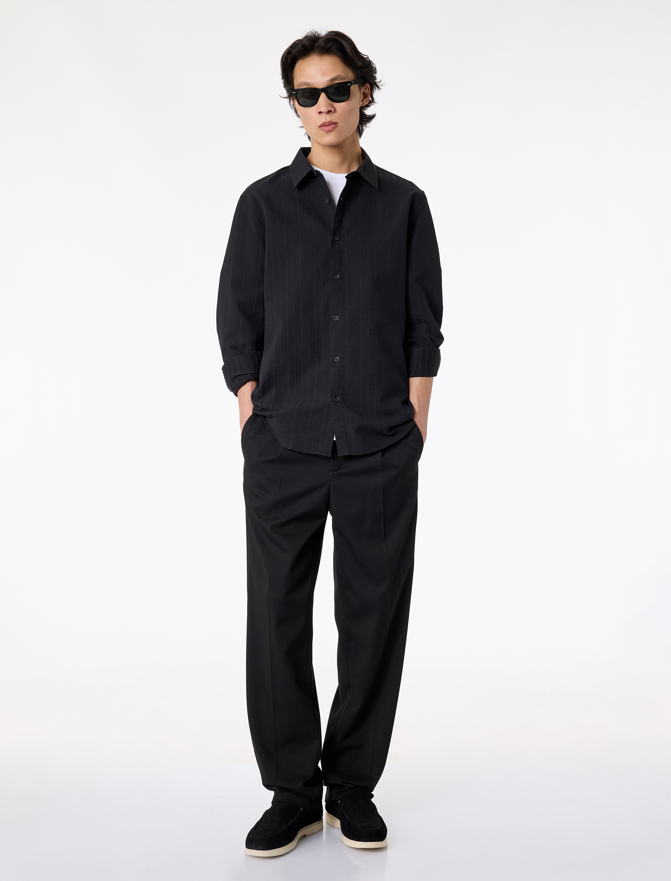   Regular Fit Klasik Yaka Düğmeli Dokulu Uzun Kollu Gömlek