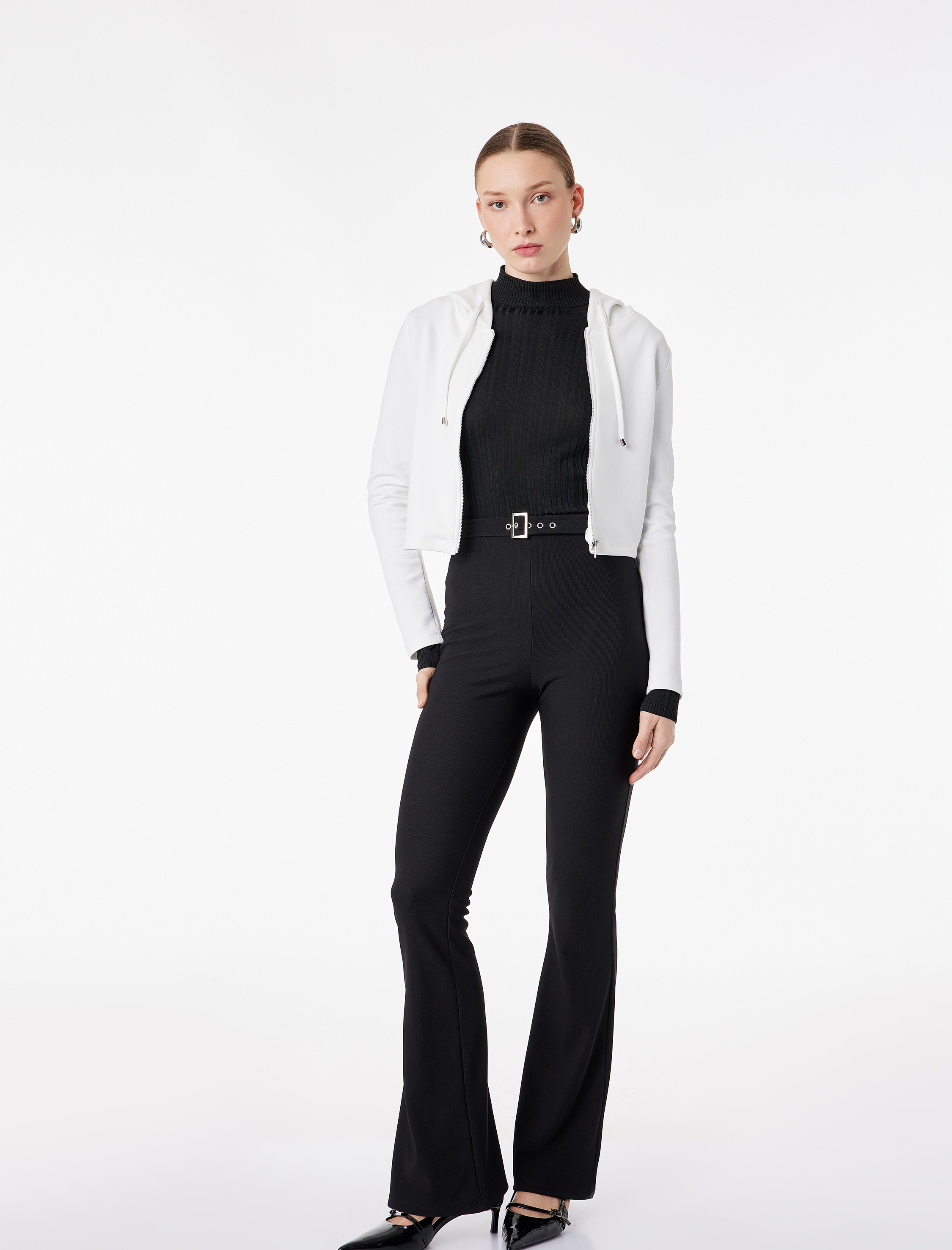   Fermuarlı Uzun Kollu Kapüşonlu Hırka