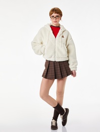 Ayıcık Nakışlı Kapüşonlu Cepli Fermuarlı Crop Peluş Ceket