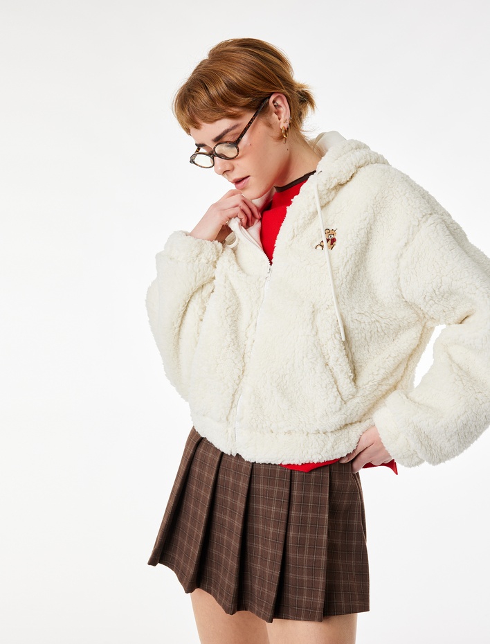  Ayıcık Nakışlı Kapüşonlu Cepli Fermuarlı Crop Peluş Ceket