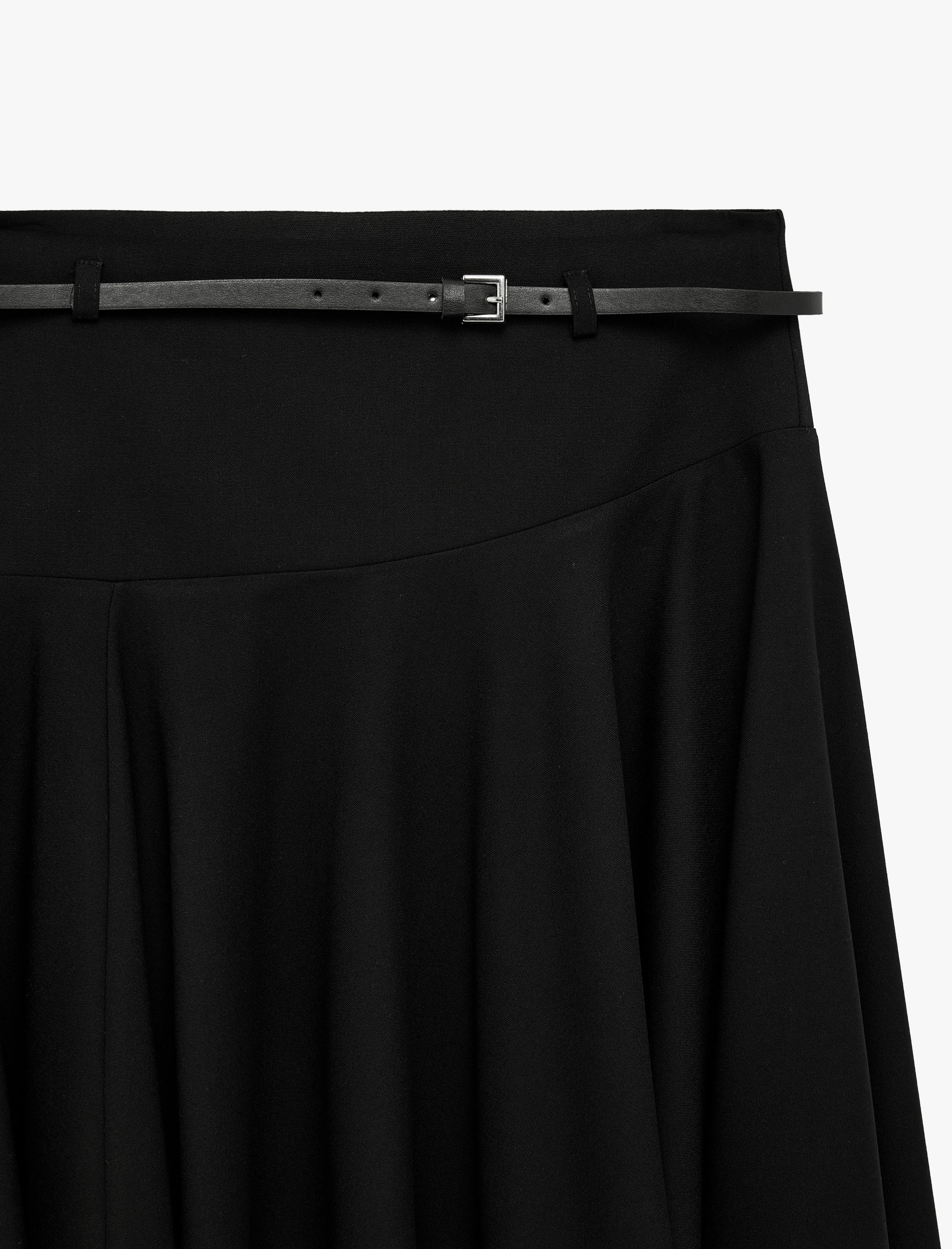   Yüksek Bel Asimetrik Kesim Kemer Detaylı Kloş Midi Etek