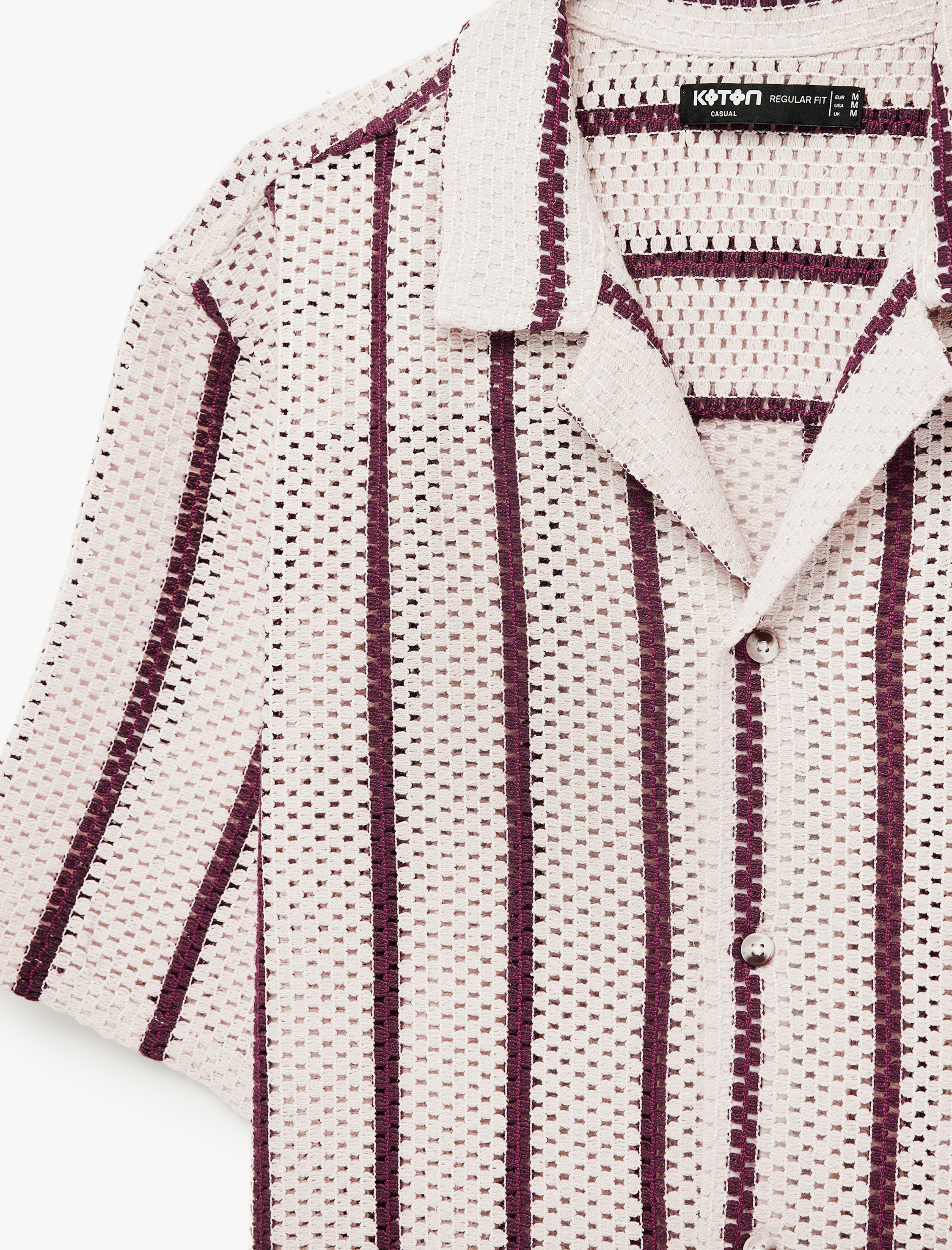   Regular Fit Kısa Kollu Ajurlu Devrik Yaka Çizgili Gömlek