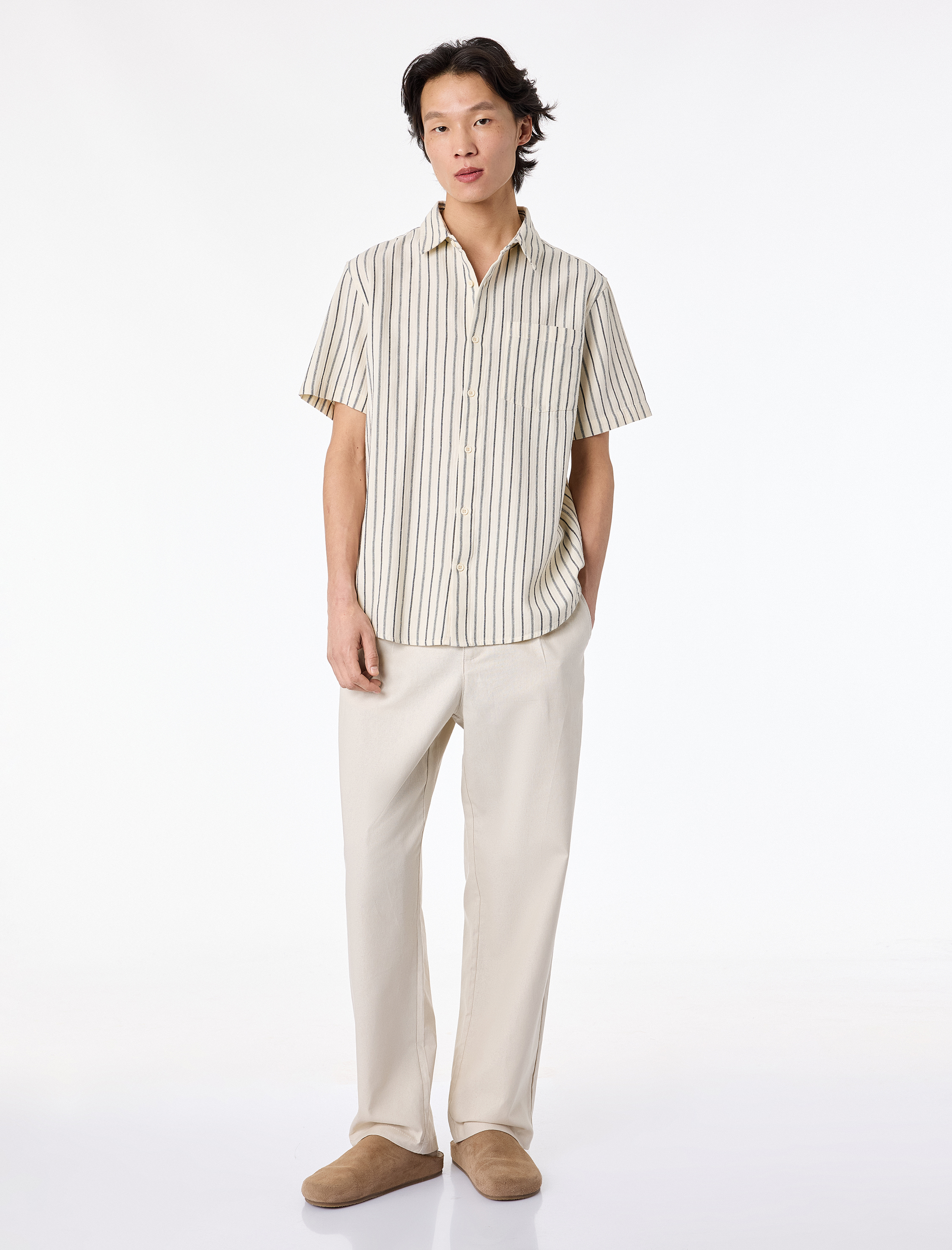   Regular Fit Klasik Yaka Pamuklu Cepli Kısa Kollu Çizgili Gömlek