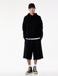 Rahat Kalıp Cepli Üç İplik Pamuklu Beli Bağcıklı Kapri Şort