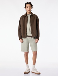 Pamuklu Cepli Rahat Kalıp Normal Bel Jean Şort