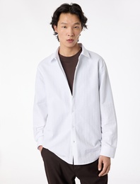 Regular Fit Klasik Yaka Düğmeli Dokulu Uzun Kollu Gömlek