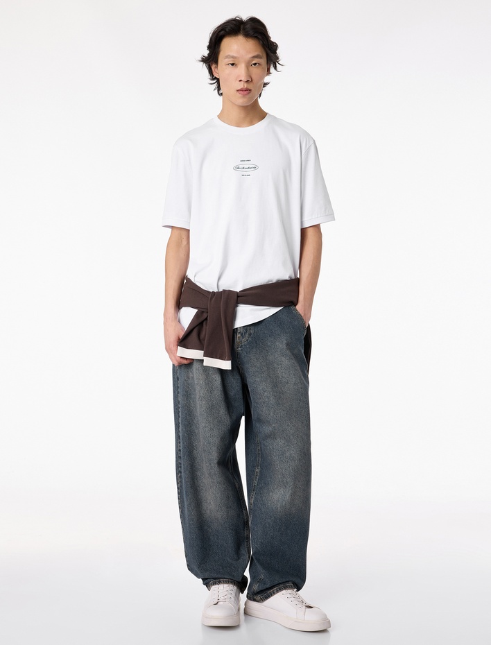  Regular Fit Kısa Kollu Bisiklet Yaka Pamuklu Arkası Baskılı Tişört