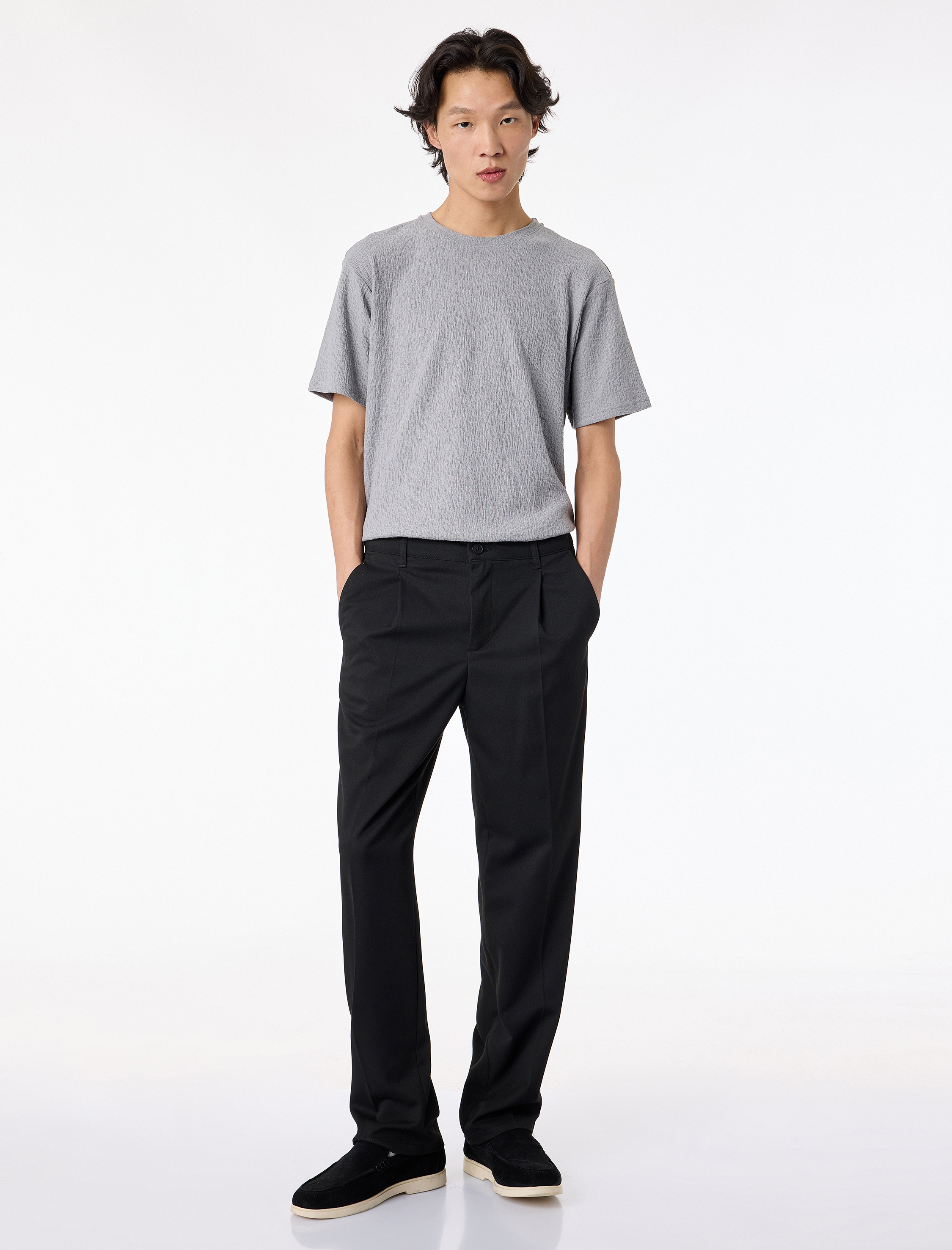   Kısa Kollu Dokulu Bisiklet Yaka Slim Fit Tişört