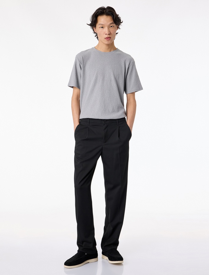  Kısa Kollu Dokulu Bisiklet Yaka Slim Fit Tişört