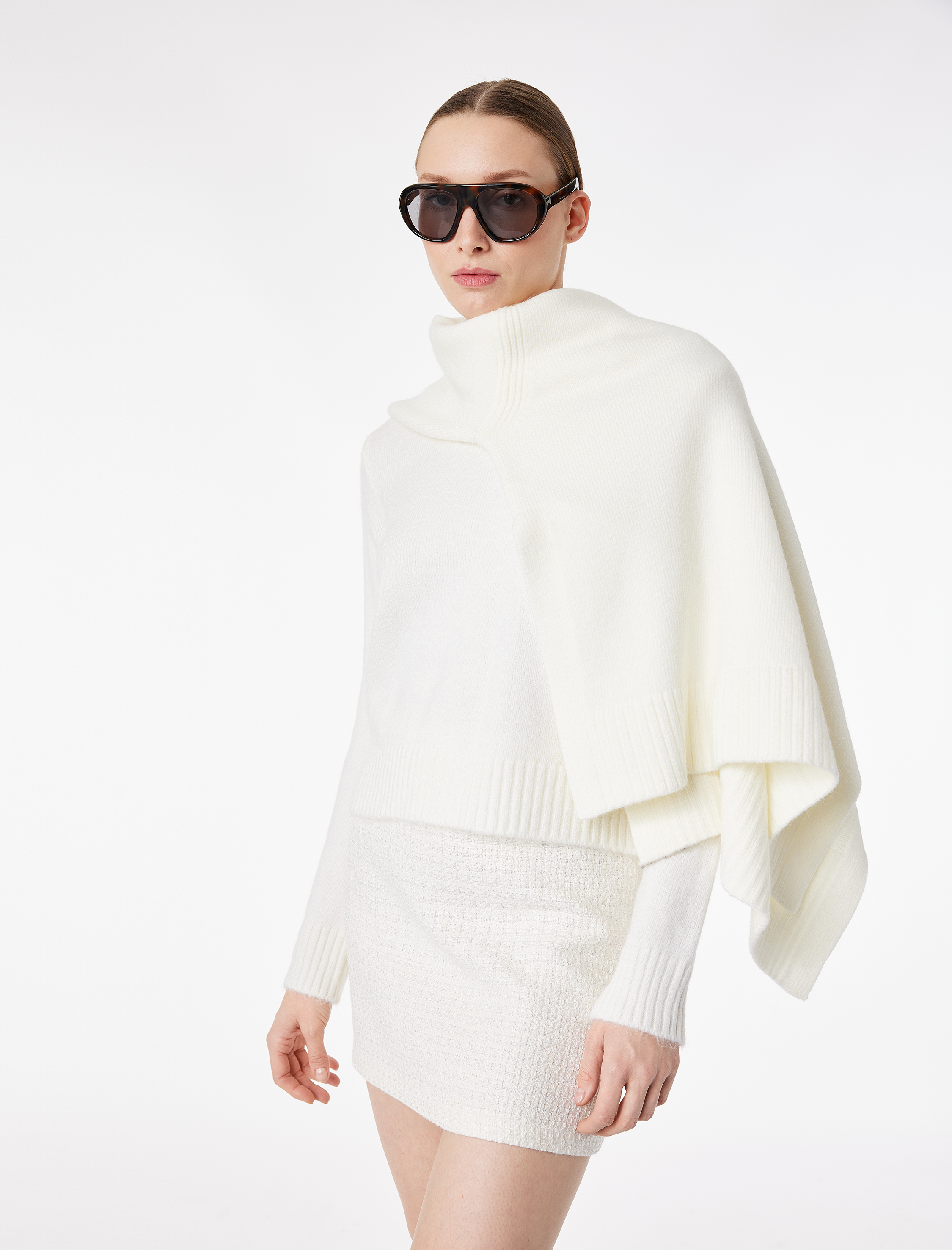   A Kesim Slim Fit Mini Tüvit Etek