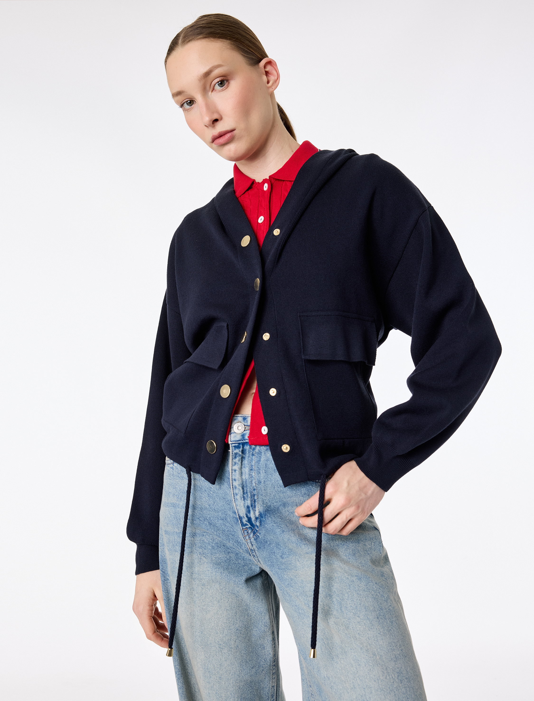   Uzun Kollu Bağlama Detaylı Cepli Düğmeli Kapüşonlu Triko Hırka