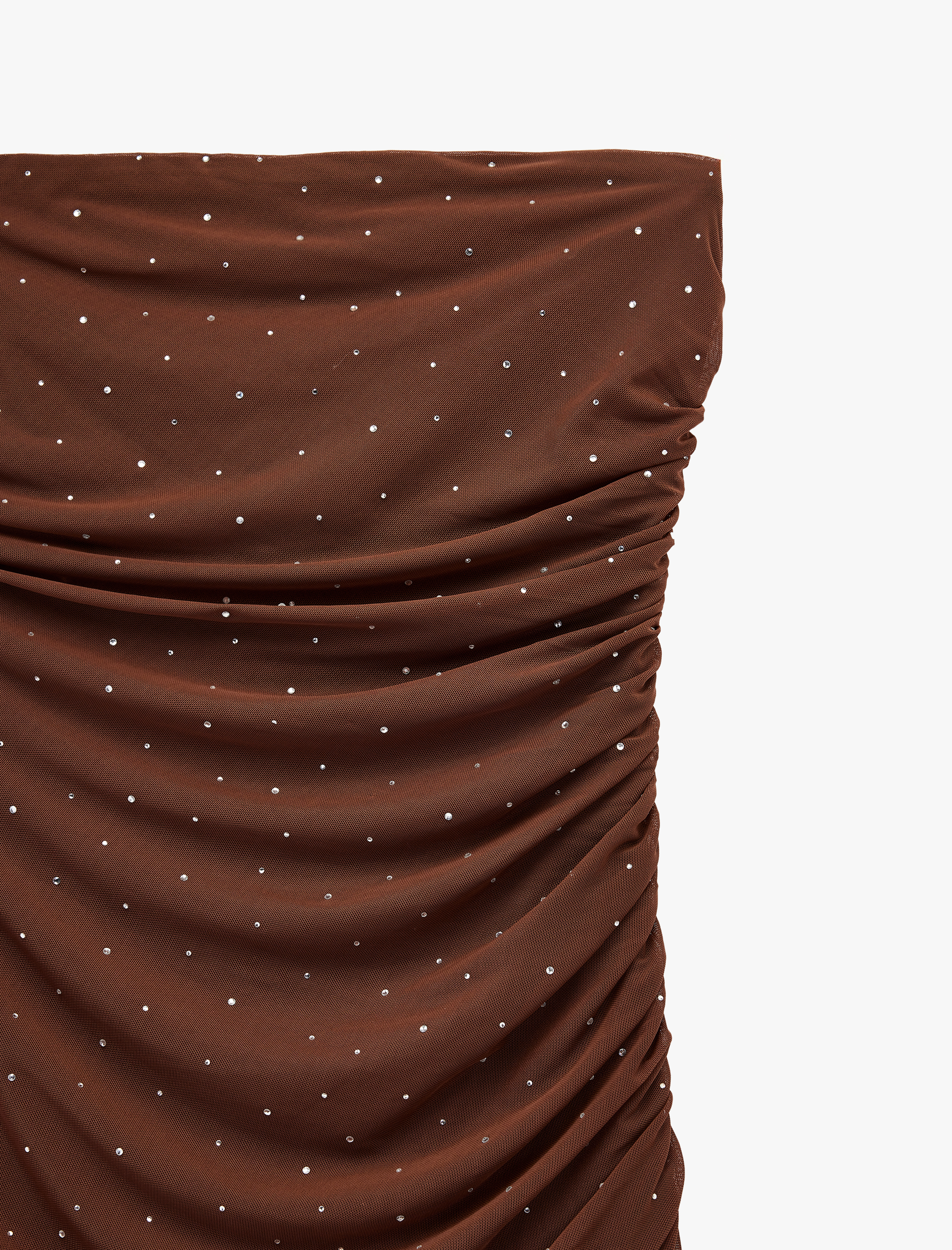   Straplez Yaka Taşlı Asimetrik Kolsuz Drapeli Volanlı Midi Tül Abiye Elbise