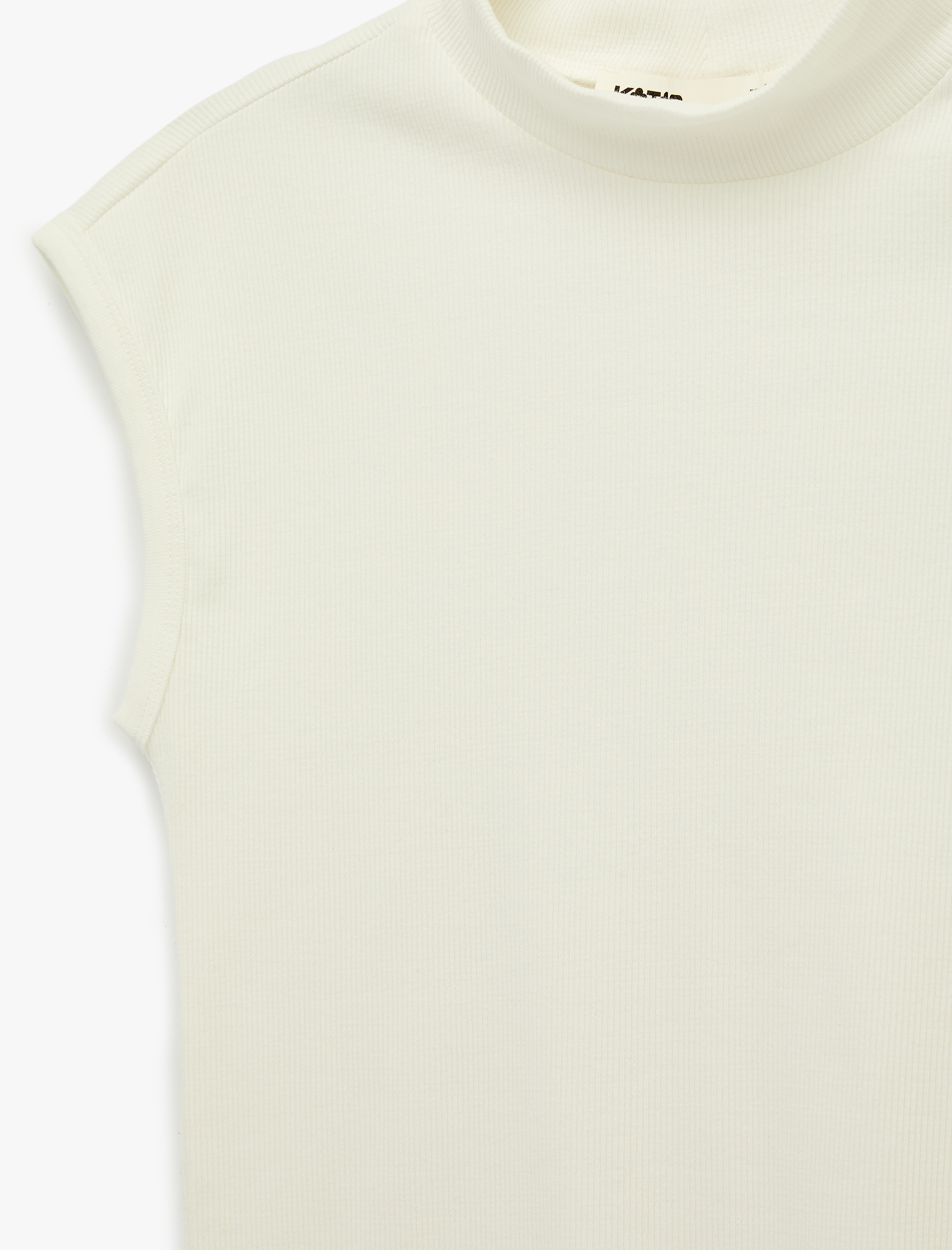   Regular Fit Pamuklu Dik Yaka Kolsuz Tişört